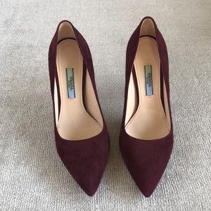 Prada curved heel pump